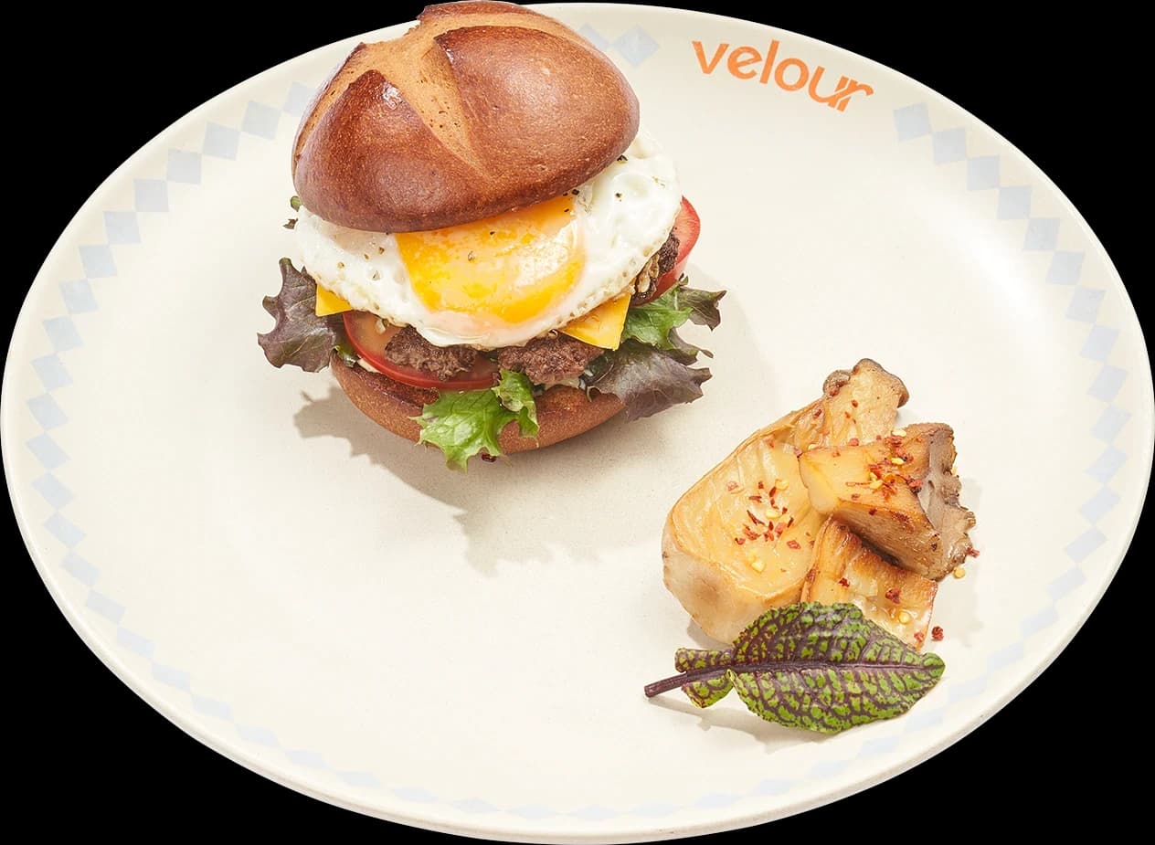 egg burger plate